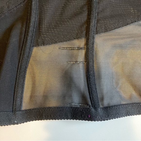 Unbranded Black Open Front Hook & Eye Powernet Corset Shaper | Some Minor Flaws - Picture 5 of 13